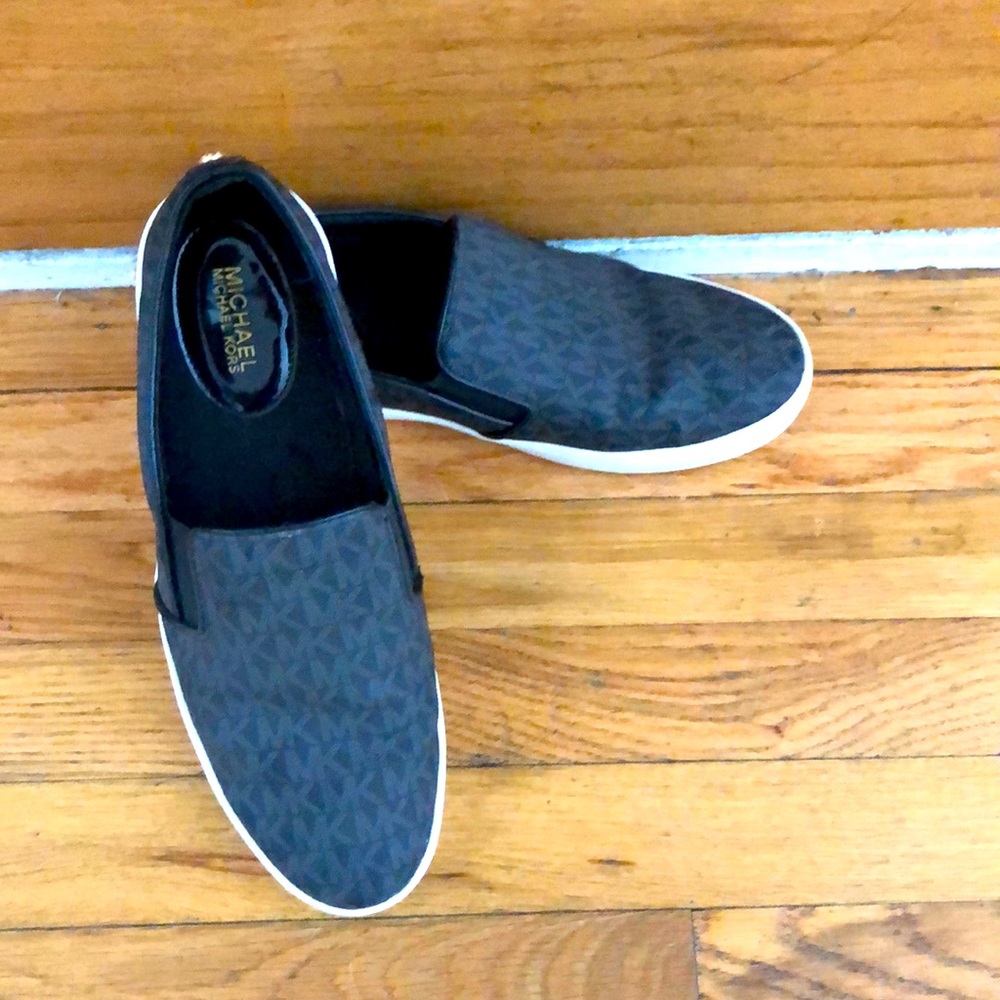 Michael Kors Keaton logo slip-ons